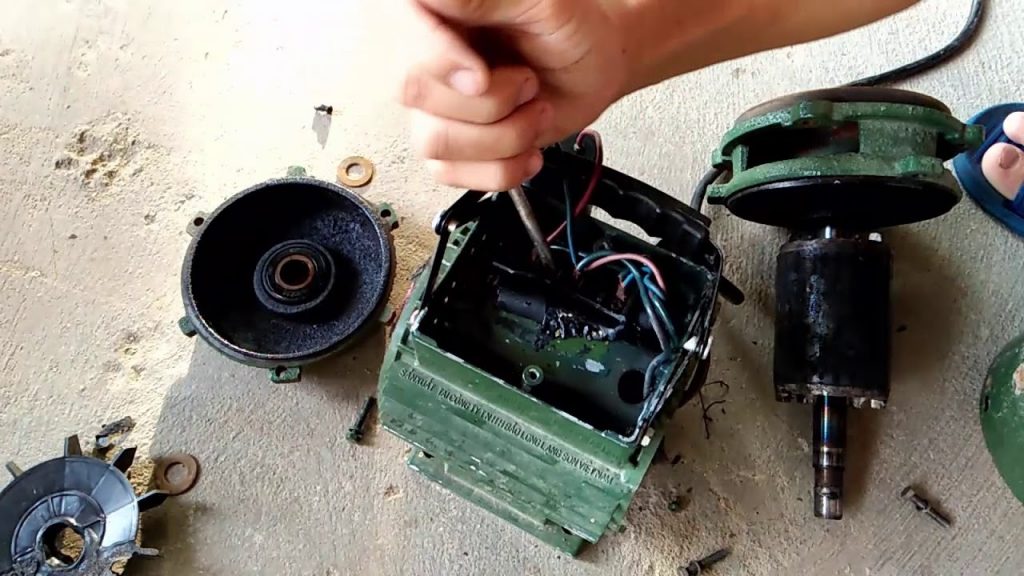 Cách kiểm tra tụ điện máy bơm nước